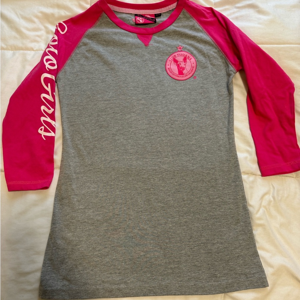 Soccer Xolos girl Gray and Pink ladies Raglan Shirt